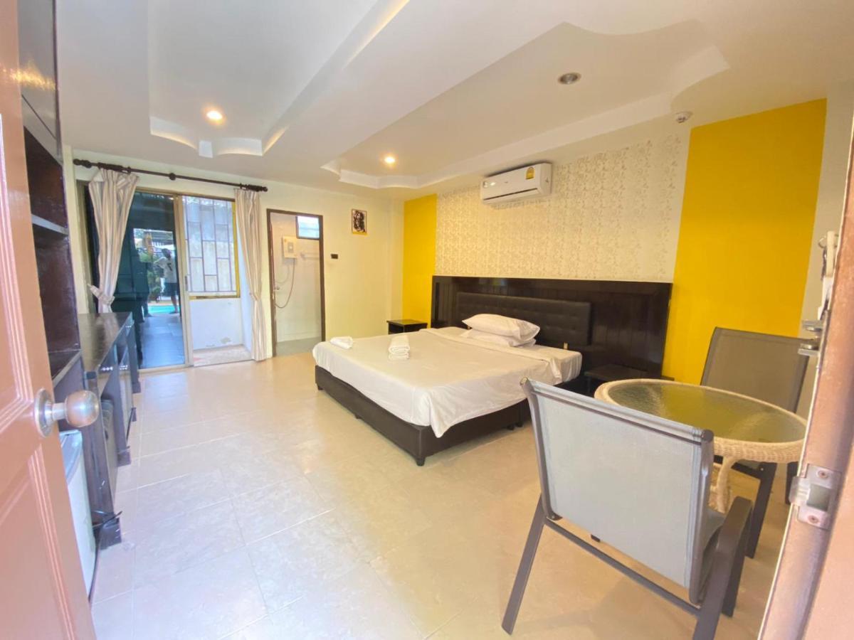 Hill Side Patong Hotel Екстер'єр фото
