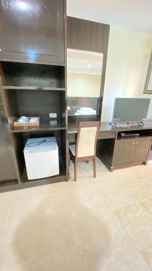 Hill Side Patong Hotel Екстер'єр фото