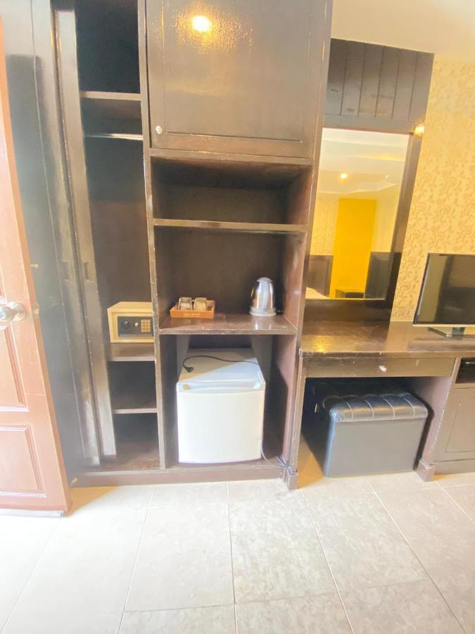 Hill Side Patong Hotel Екстер'єр фото