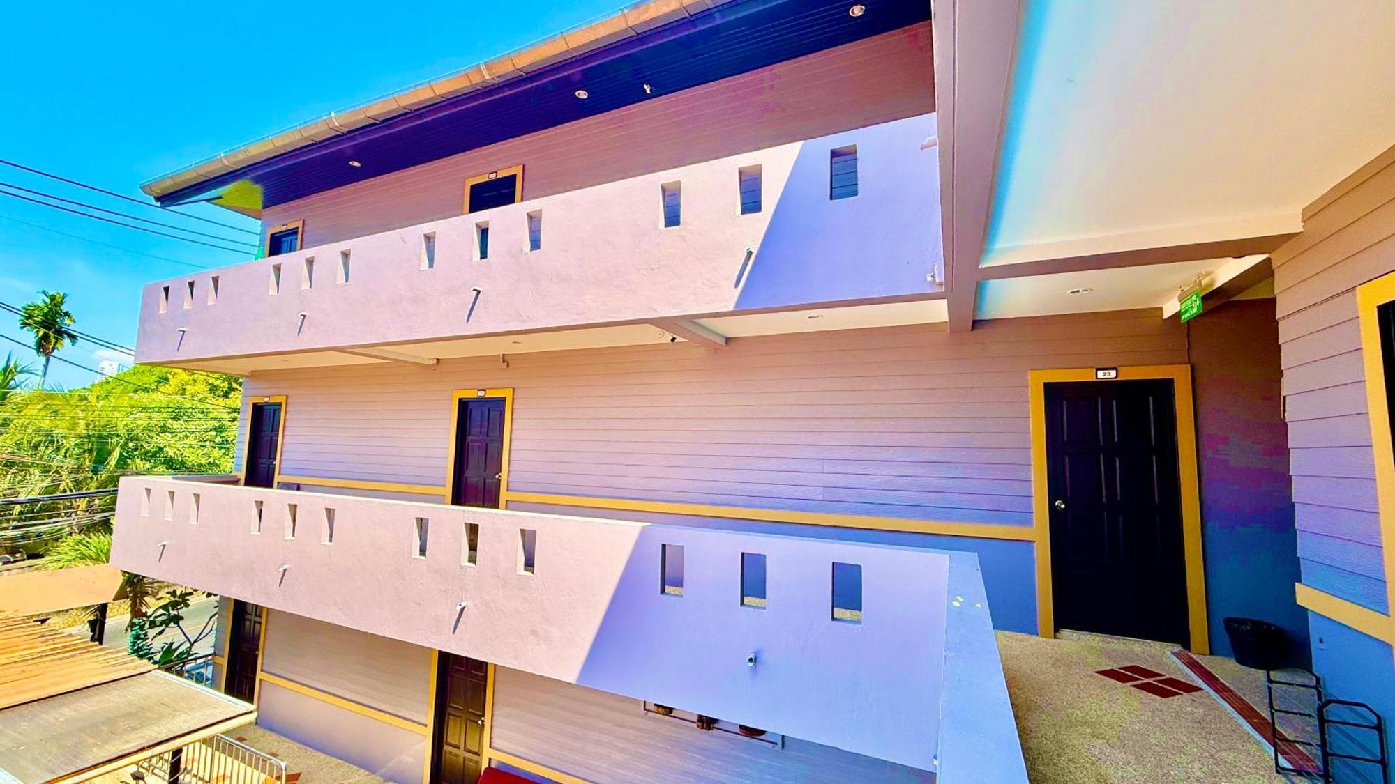 Hill Side Patong Hotel Екстер'єр фото